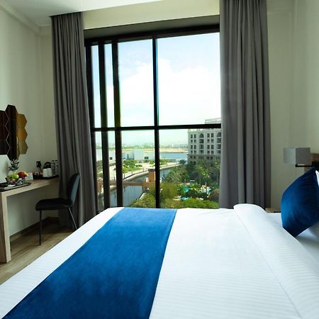 Grand Kingsgate Jaddaf Waterfront Hotel By Millennium Dubai Exterior photo