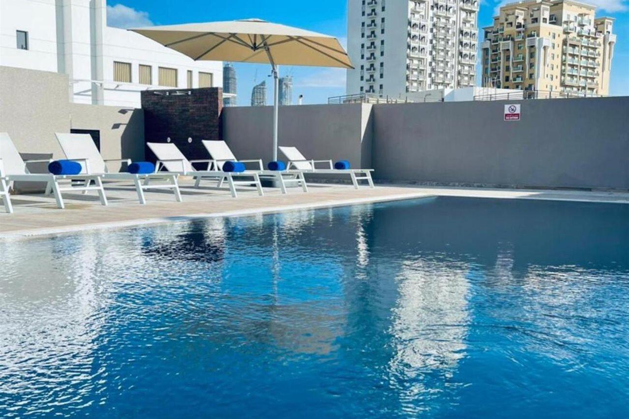 Grand Kingsgate Jaddaf Waterfront Hotel By Millennium Dubai Exterior photo
